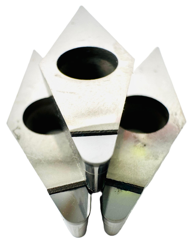 اینسرت تراشکاری برند AZ مدل (Turning Insert) VBGT160412-PCD